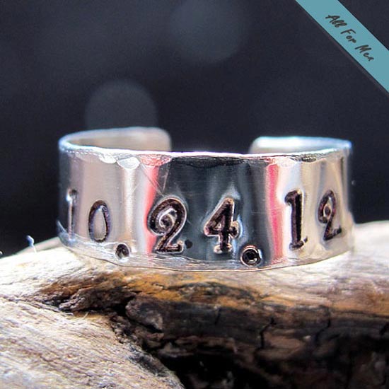 Engraved Date Ring - Personalized Mens Band
