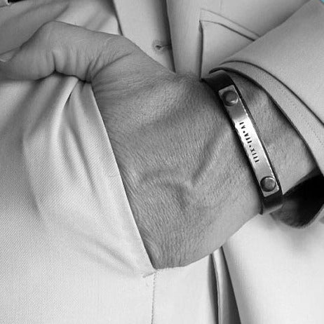 wading date bracelet for men
